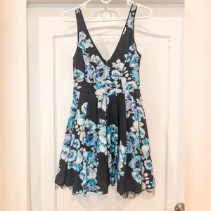 Bebe floral dress